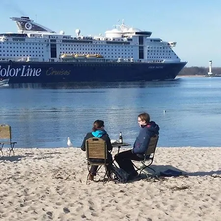 Strandhotel 38 *